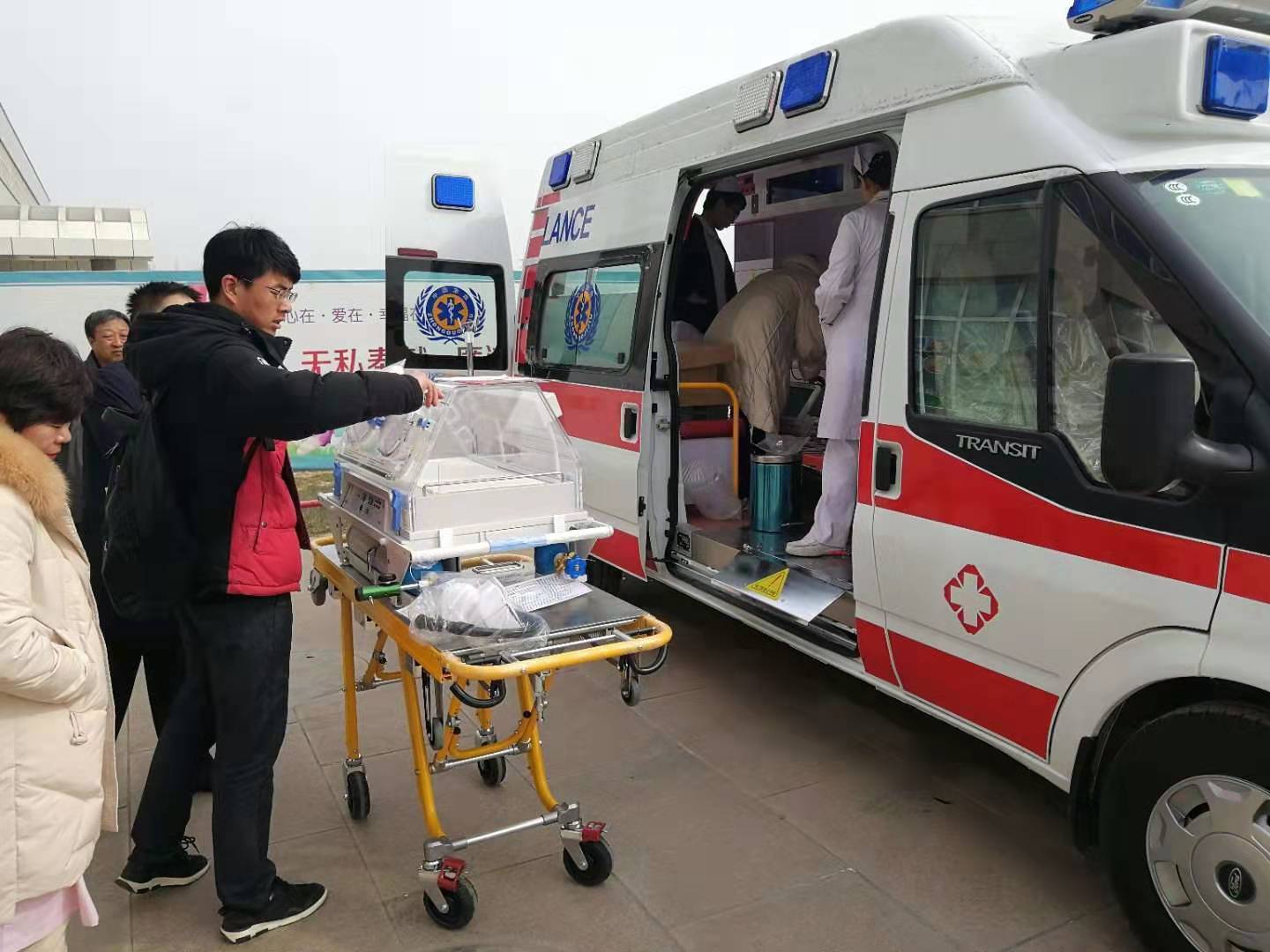 赞皇县救护车转院